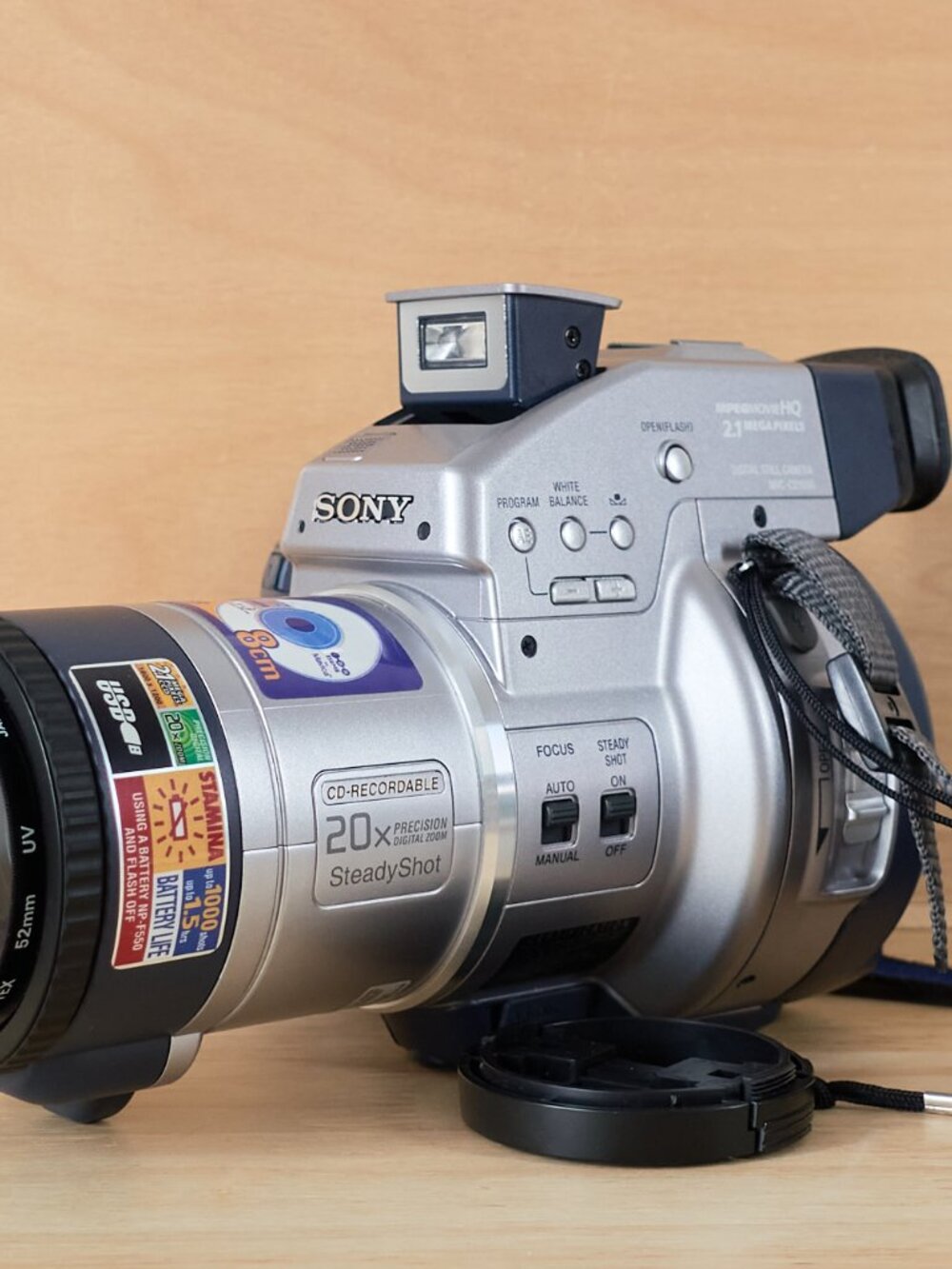 Sony Mavica MVC-CD1000 Digital Camera 10x Optical Zoom CD-R Tested Japan